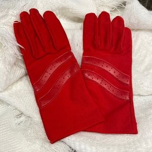 Leggs Sheer Energy Vintage Red Polyester & Spandex Small gloves!